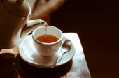 Vì sao nên uống trà hàng ngày?